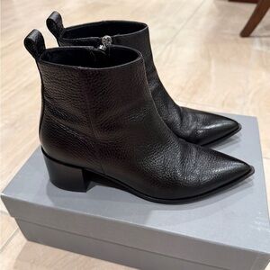 Everlane Boss Boot Black Leather Ankle Boots Size 6.5